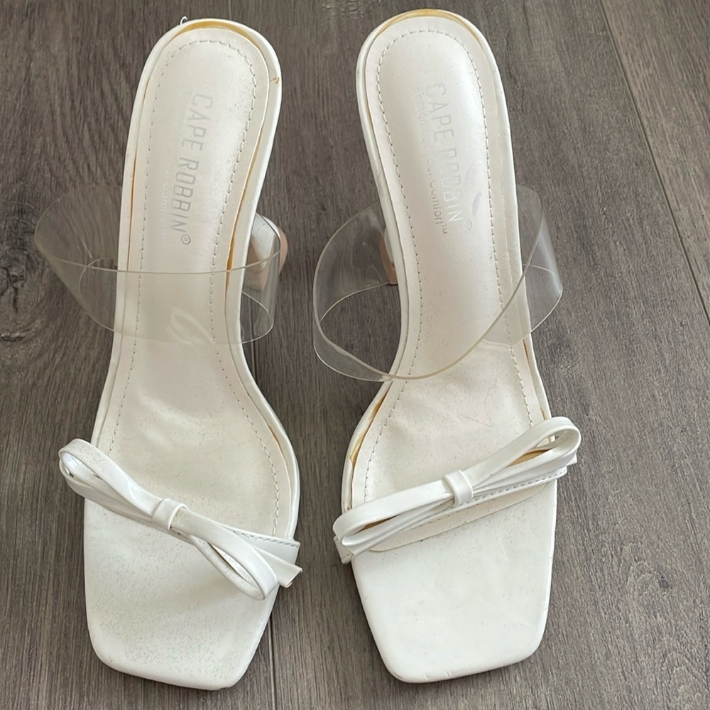 Cape Robbin champagne glass shaped heels ladies sz 7